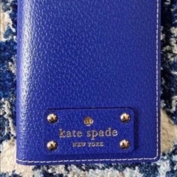 LAST ONE! RARE! Kate Spade Passport Holder in GIFT BOX! NWT! - Picture 6 of 12